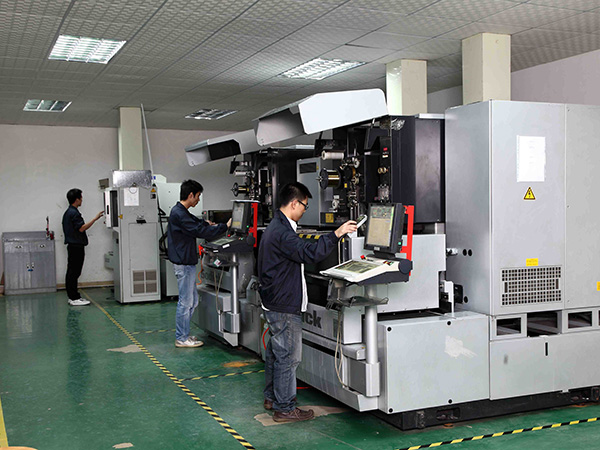 线切割加工车间