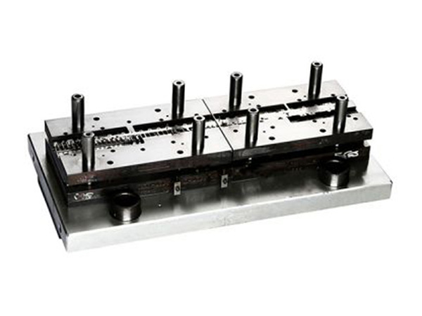 塑胶模具的制作过程复杂吗